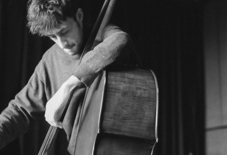 Anton Lambert aan cello